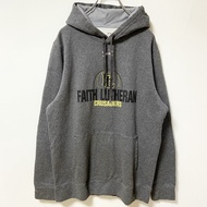 古著 UNDER ARMOUR 長袖標誌印花連帽衫，灰色，M 碼