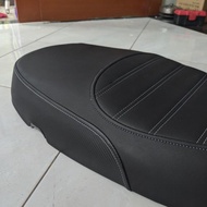 VESPA S LX MBTECH CARERA X CARBON SEAT LEATHER VESPA SEAT LEATHER/ Original