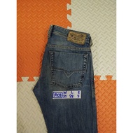 Diesel Made in Italy Authentic Code M03 ZATHAN Model Guaranteed Not Willing To Refund.