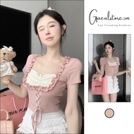 Gaeul store- ruffled neck t-shirt mixed with small flowers & knit