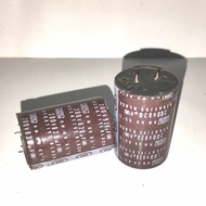 elco 820uf 200V
