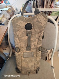 Camelbak 水袋