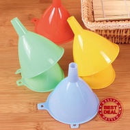 3 Size set Plastic Funnel Fill Petrol Oil Fuel Water D0W9 Ki X5S3 Liquid Tool Car Lab Z8E1 M4N0