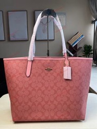 Coach 蔻馳 City托特包 coa 5696 手提單肩 經典老花  Size34.29.11。