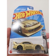 Hot Wheels LB Super Silhouette Nissan Silvia S15 Gold