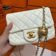 CHANEL 22C 白色金球小方胖 🤍台灣購證正本