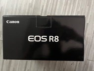 Canon EOS R8