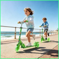 Kick Scooter for Kids 2 Wheel LED Lighted Wheels 2 Wheel Folding Scooter for Children Aged 3-10 Outd