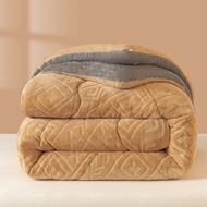 High-quality 3-layer fleece blanket 200x230cm 3.5kg, designed with 2 fleece sides to help retain hea