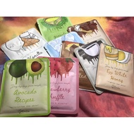 Masker by Lea Gloria