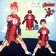 Swimming Suit for Boy Iron Man ชุดว่ายน้ำเด็ก ชุดว่ายน้ำ ชุดว่ายน้ำเด็กผู้ชาย สีแดง บอดี้สูทเสื้อแขนยาวกางเกงขาสั้นซิบหน้า พร้อมหมวกว่ายน้ำและถุงผ้า ใส่สบาย