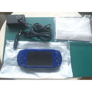 Used, good condition PlayStation Portable PSP-1000 with blue box G28