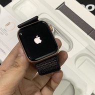 Apple Watch Series 4 (GPS) 44 mm Resmi iBox Fullset Original Second