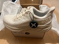 Hoka clifton 8 eggnog shifting sand