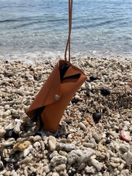 太陽眼鏡盒 (含掛繩) 眼鏡皮套 眼鏡保護皮套 掛式太陽眼鏡皮套