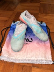 NIKE PHANTOM 6 ELITE LOW CUT “UNITED” - PISTACHIO FROST/HYPER ORANGE
