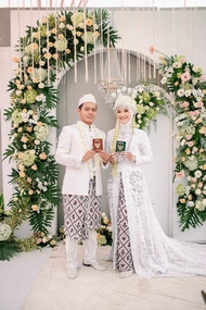 jasa edit foto biasa jadi foto pasangan pengantin di cetak ukuran 10R