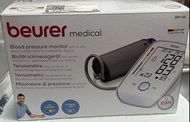 Beurer BM45 特大螢幕手臂式血壓計（白色）