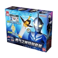 [Ready Stock] Bandai SCLA DX Cosmo Pluck & 5.5” UHS Ultraman Cosmos Glitter