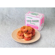 ♞STRAWBERRY D'ORIGINAL TIPAS HOPIA