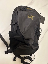 全新 Arcteryx 不死鳥 Mantis 16L Backpack 背囊/背包