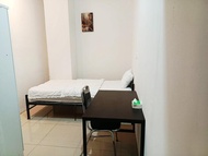 Apartemen 12 m² dengan 1 kamar tidur dan 1 kamar mandi pribadi di Kemayoran (Almic Guesthouse Jakart