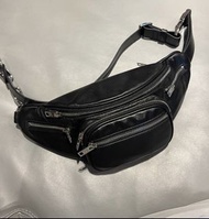 Alexander Wang Attica Belt Shoulder Bag 銀色 機車 鏈條 羔羊皮拼皮革 單肩 斜挎 腰包 男女 同款 黑色 送禮 禮物 | 2030P0073L001 | 全新