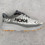 Hoka One One Challenger ATR 7