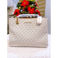 mk sling bag ✴Michael kors bags assorted design❅