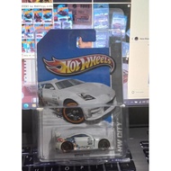 Hot Wheels Nissan 350Z HW City X1681
