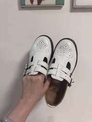 Dr. Martens Mary Jane 白色鞋
