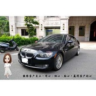 【小蓁嚴選】2007年335i-E92 雙門怪獸/外觀吸引人，動力也讓人體驗一次就迷上了‎…當然，後續的改裝CP值也是一拜，動力要上看500p絕對不是難事，就連小編也對他一度的迷戀......