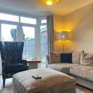 โรงแรม Spacious 4BR near Nec,Bhx, M6-M42 with Parking - Birmingham