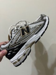 New Balance 1906R黑金配色