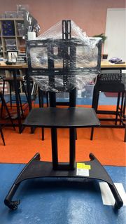 黑色可移動電視架