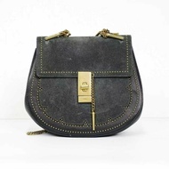 Chloe Drew 鉚釘麂皮中號 深綠色絨面鉚釘小豬包 斜背包