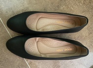 Shoes ( 空姐制服鞋，台灣制造）