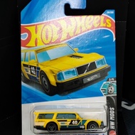 Hot Wheels Volvo 240 Drift Wagon Yellow HW Mods 69/250 2/5 Diecast Model Car