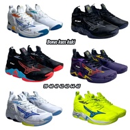 Mizuno Wave momentum 3 low Shoes Mizuno Wave lightning z6 premium Shoes