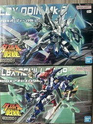 Bandai 紙箱戰機 LBX 奧丁 MK-2 & 阿基里斯 D9 模型