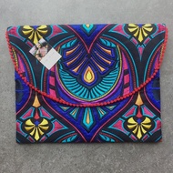 Hmong Clutch