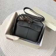 At the foot of the mountain there are hanging ear series mini eaves bag commuter shoulder bag cross-