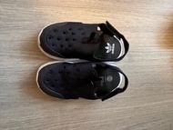 Adidas涼鞋～15.5cm