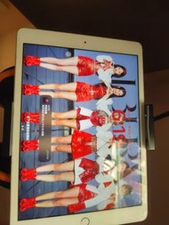 Ipad 8代128gb可換機