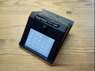 太陽能充電LED燈