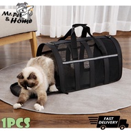 Pet Breathable Bag M Size ( 49cm x 28cm x 27cm ) - Bag Kucing / Pet Breathable Foldable Travel Carri