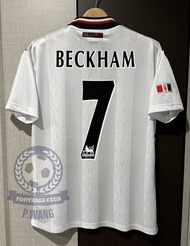 New!! เสื้อฟุตบอลย้อนยุค Retro  แมนยู Away เยือน คอปก 1997 อัดชื่อนักเตะ BECKHAM#7 กล้ารับประกันคุณภ