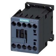 Siemens 3RT2017-1AD01 power contractor, AC-3e/AC-3, 12 A, 5.5 kW / 400V