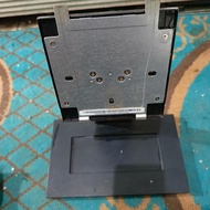 kaki monitor dell E2011Ht