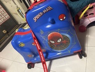 兒童行李箱